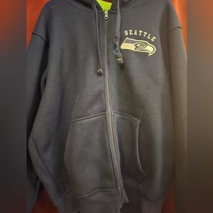 Seahawks zip up